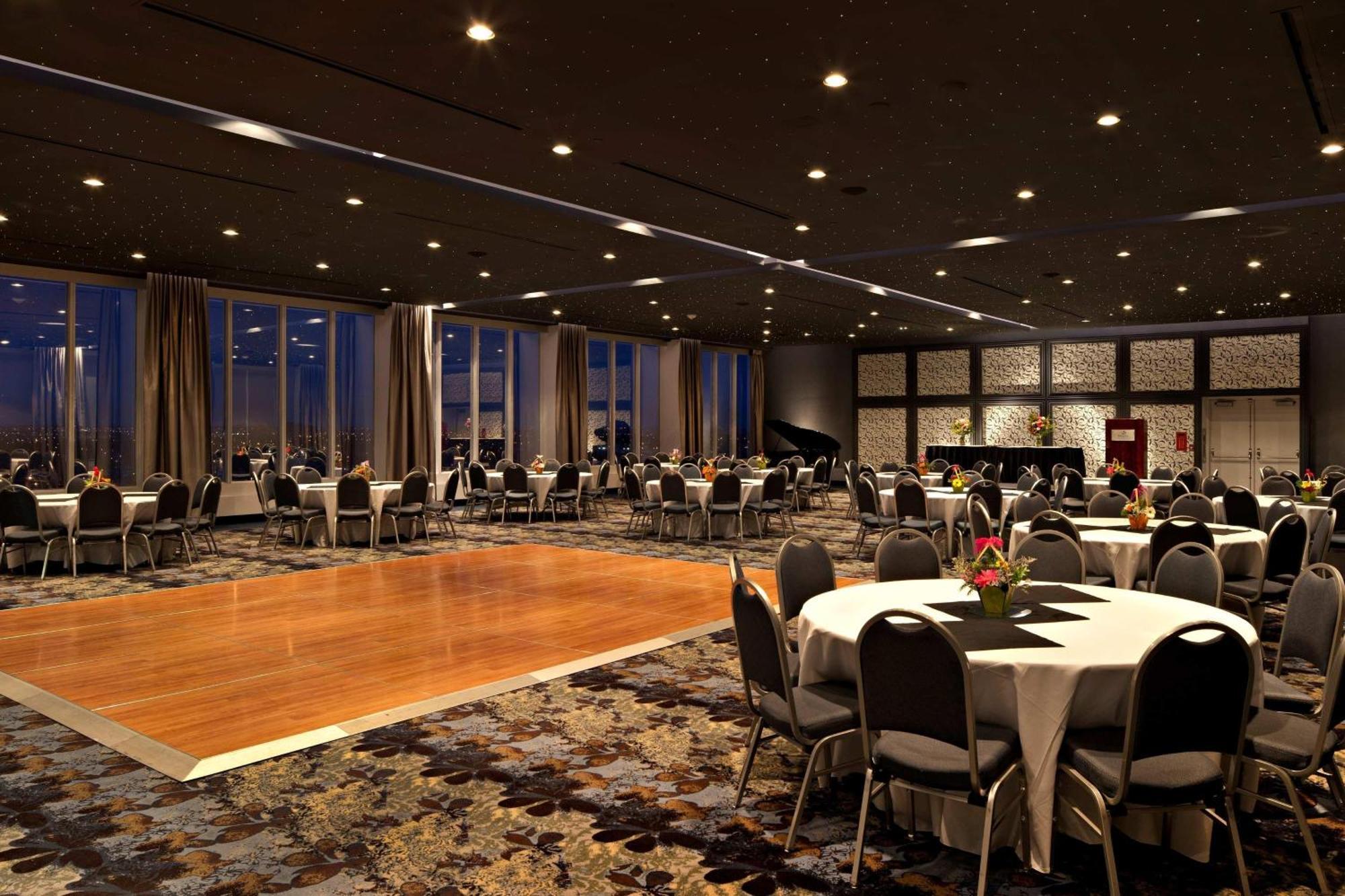 เดลต้า โฮเต็ล บาย แมริออท เอดมันตัน เซาท์ คอนเฟอเรนซ์ เซ็นเตอร์ Hotel ภายนอก รูปภาพ