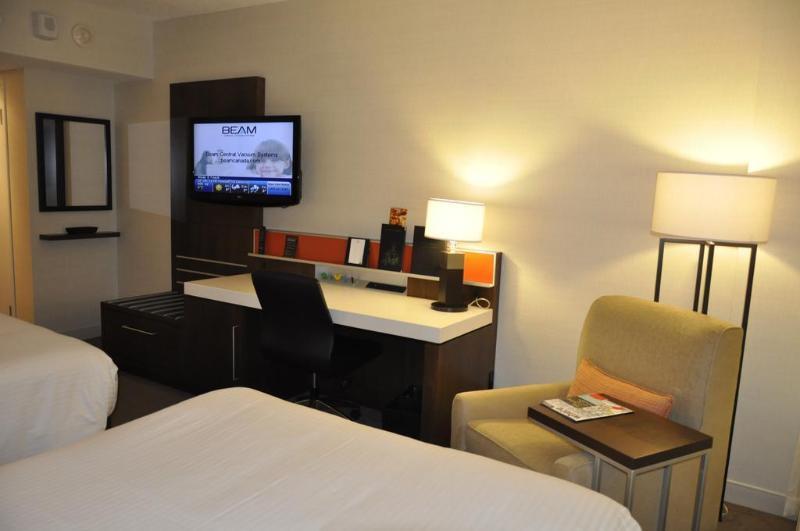 เดลต้า โฮเต็ล บาย แมริออท เอดมันตัน เซาท์ คอนเฟอเรนซ์ เซ็นเตอร์ Hotel ภายนอก รูปภาพ